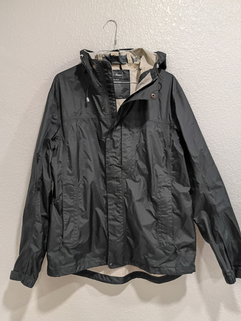 L.L. Bean Black Hooded Raincoat with Contrast Lining - Men